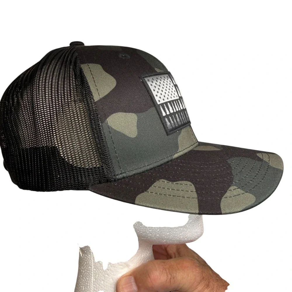 Columbia Men's Tree Flag Mesh Snap‎ Back Camo Trucker Hat Adjustable